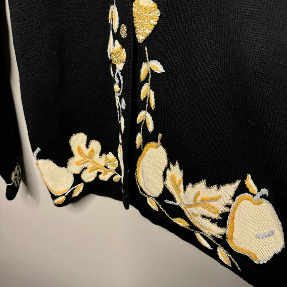 Storybook Knits Acorn Fruits Theme Cardigan Sweater Cotton Ramie Button L Black - Picture 3 of 7